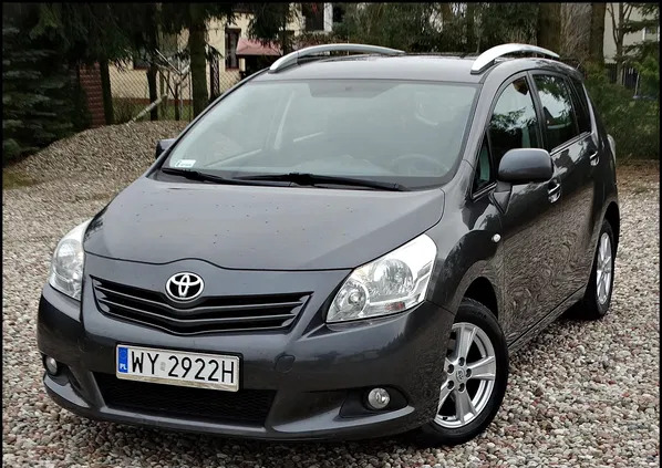 samochody osobowe Toyota Verso cena 20800 przebieg: 241000, rok produkcji 2009 z Witnica